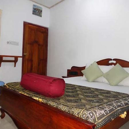 Dutch Bay Beach Cottages Trincomalee Eksteriør billede