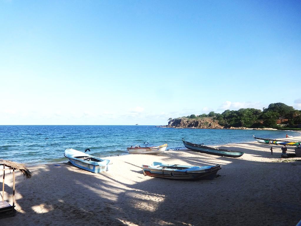 Dutch Bay Beach Cottages Trincomalee Eksteriør billede