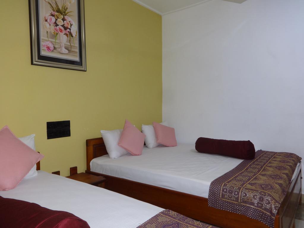 Dutch Bay Beach Cottages Trincomalee Eksteriør billede